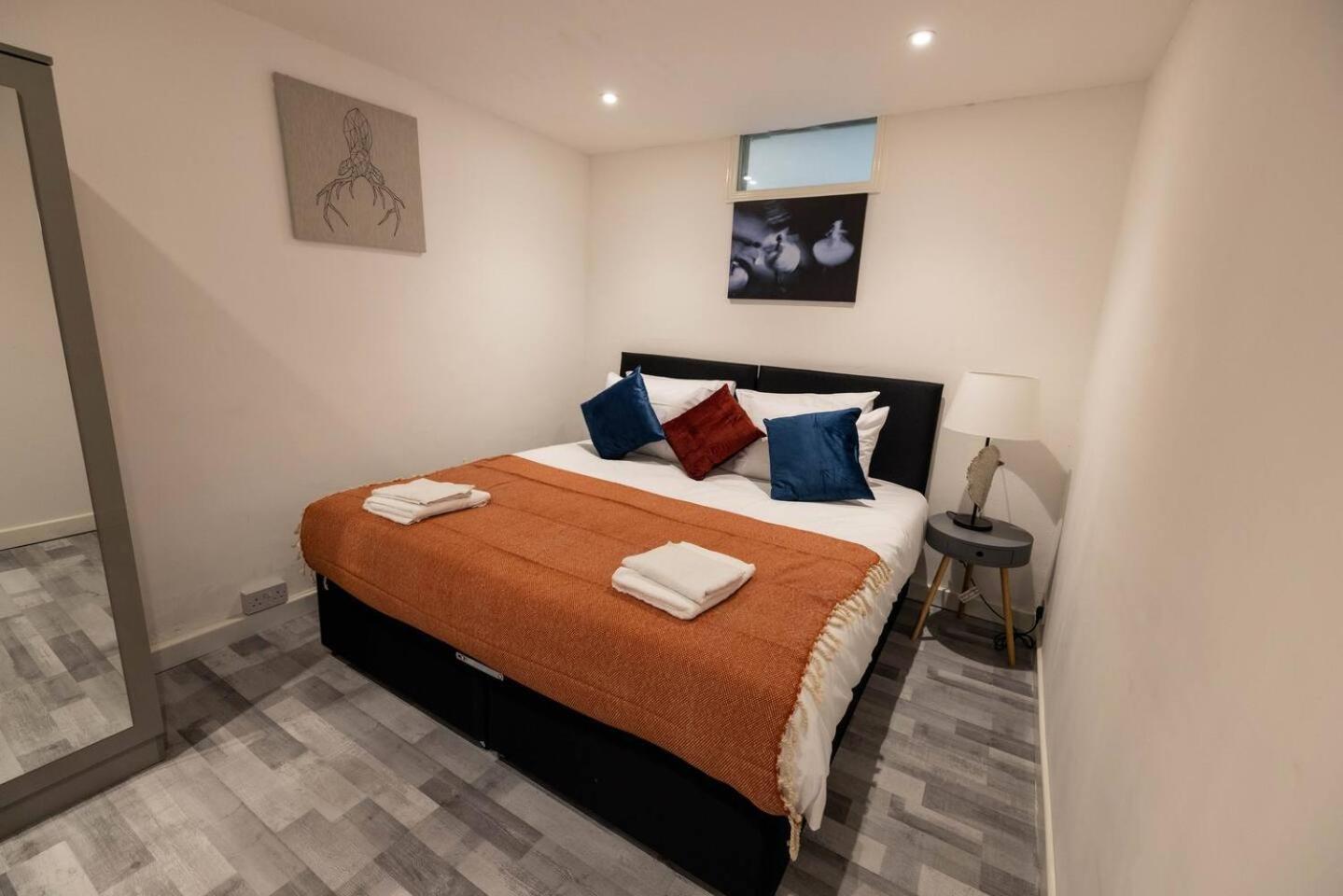3 Bedroomflat-Free Parking-Wifi-Parking-8People London Bagian luar foto