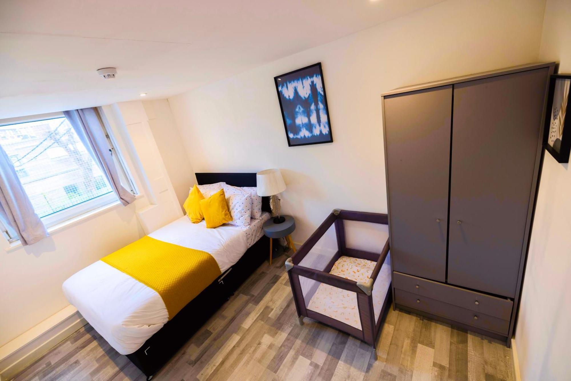 3 Bedroomflat-Free Parking-Wifi-Parking-8People London Bagian luar foto