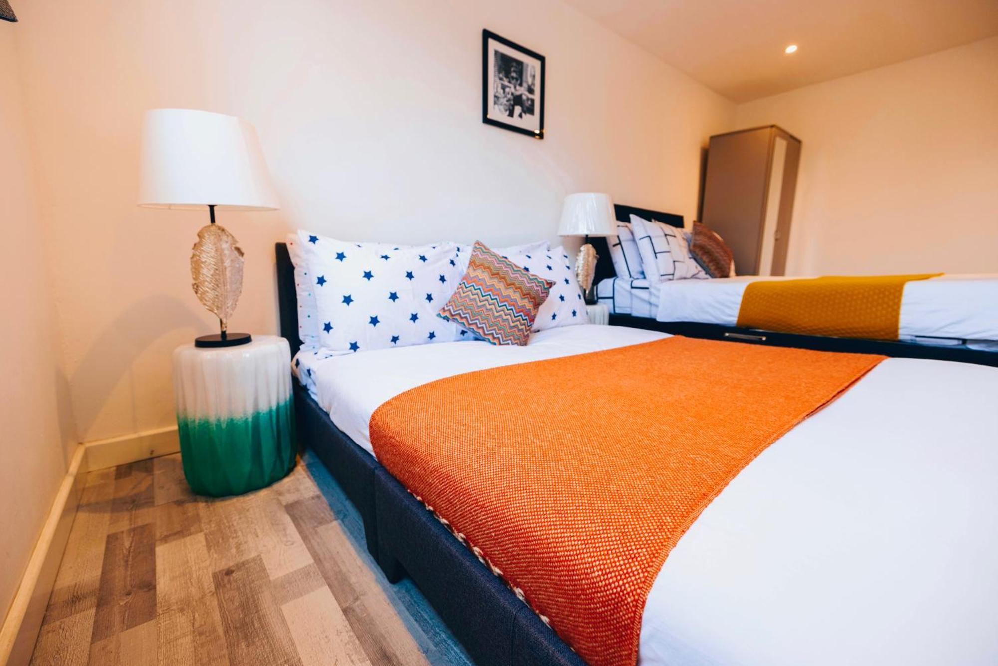 3 Bedroomflat-Free Parking-Wifi-Parking-8People London Bagian luar foto